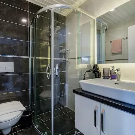 Villa And Sea View Pool Lux Alanya